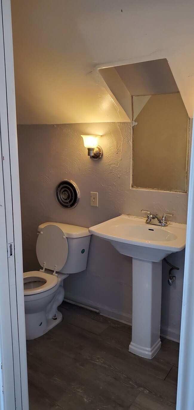 19018 Woodbine St, Detroit, MI 48219 House Rental in Detroit, MI