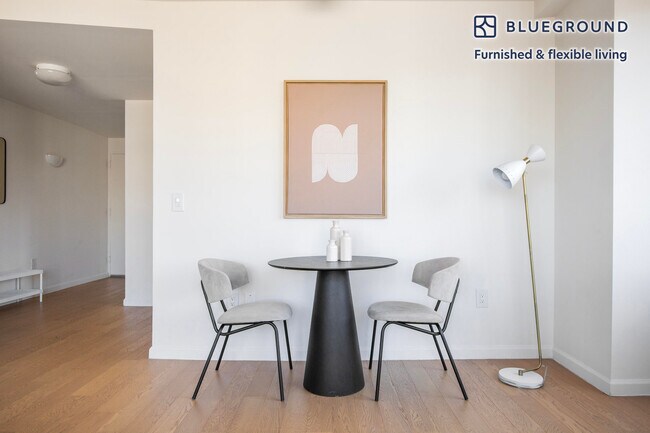Foto del edificio - 255 W 94th St