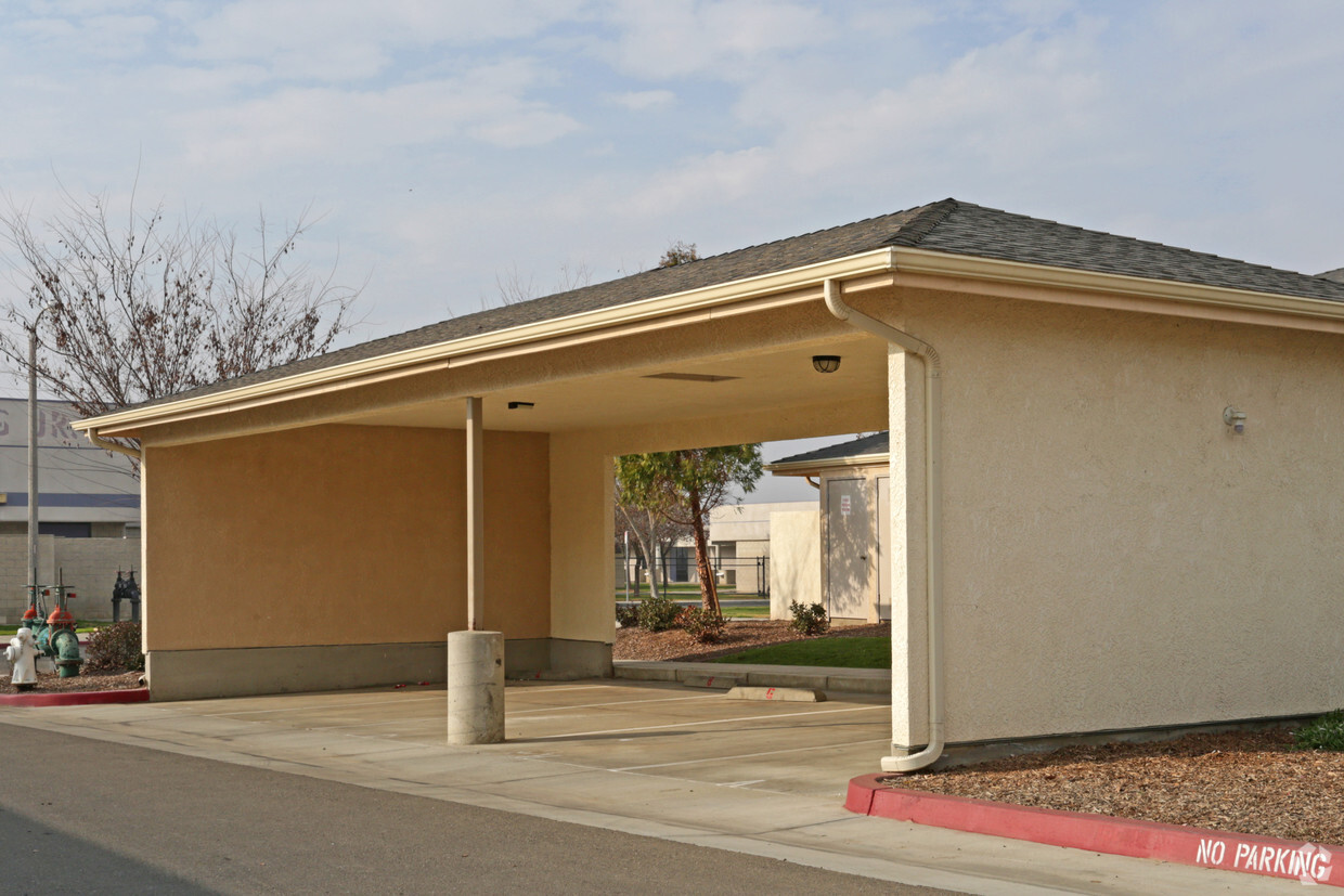 Building Photo - Hanford Apartments