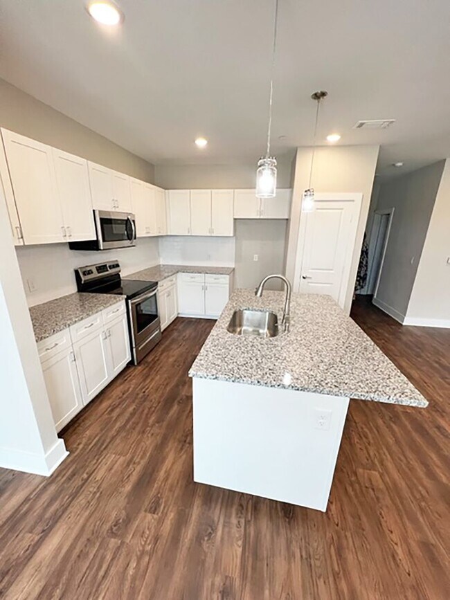 Foto del edificio - 3605 Bonnie Brae St
