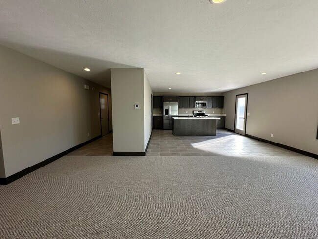 Foto del edificio - 2408 68th St SE