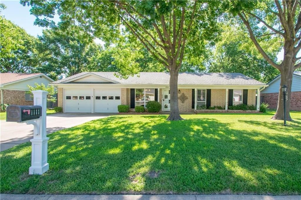 1111 Johnson St, Benbrook, TX 76126 House for Rent in Benbrook, TX