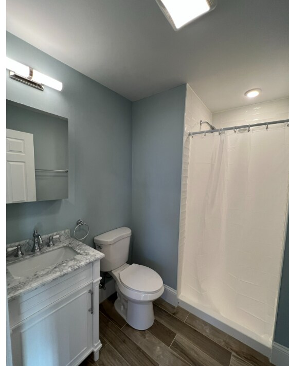 Building Photo - 75 Winchester St