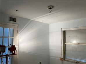Building Photo - 941 San Carlos Dr