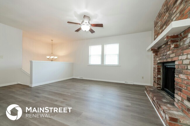 Building Photo - 6917 N Mercier St