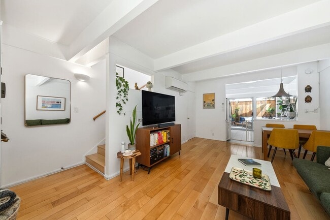 Foto del edificio - 4040 Grand View Blvd