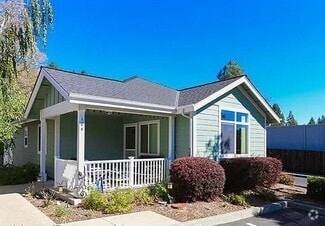 Building Photo - 104 Highlands Ct