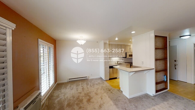 Building Photo - 1036 Oak Grove Rd