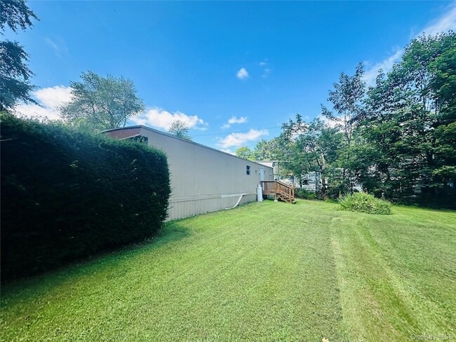 Building Photo - 3 Fords Ln