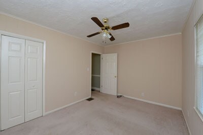 Foto principal - 161 Lyons Drive