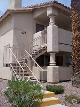 Building Photo - 925 Falconhead Ln
