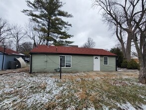 Building Photo - 3114 E Murry St