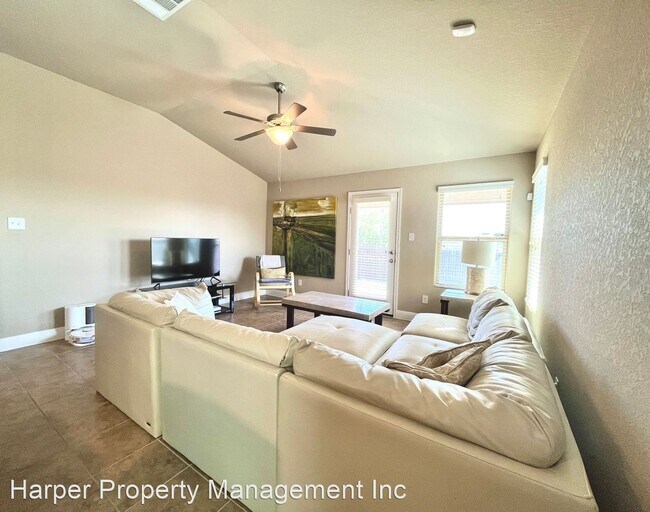 Building Photo - 3 br, 2 bath House - 2538 Gato Del Sol