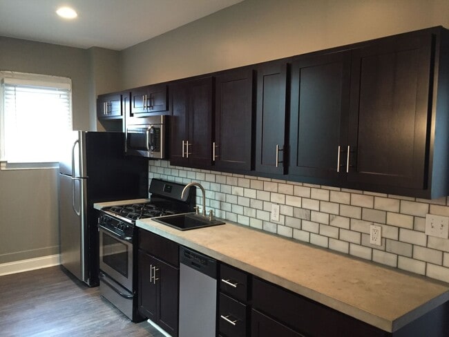 Photo - 4603 Butler St Apartment