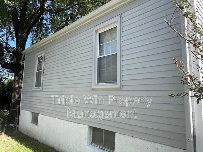 Foto del edificio - 1205 Nectar Dr