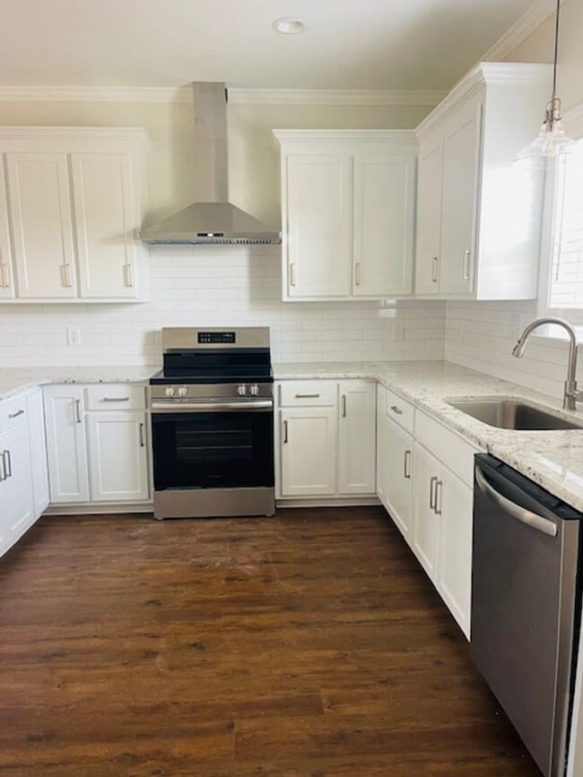 Building Photo - Nice home in Hugo Area!