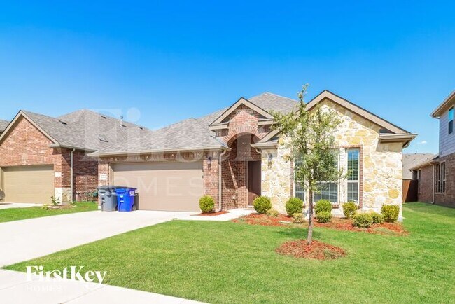 Foto del edificio - 4313 Lakeview Dr