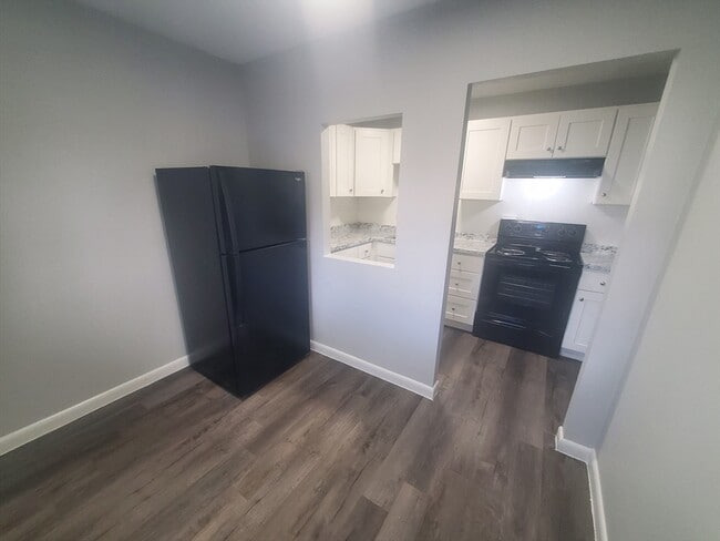 Building Photo - 760 Cummins Hwy