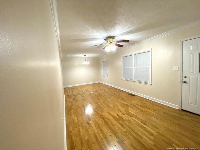 Building Photo - 1223 Nathaniel Ave