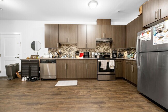 Foto del edificio - 422-424-424 63rd St