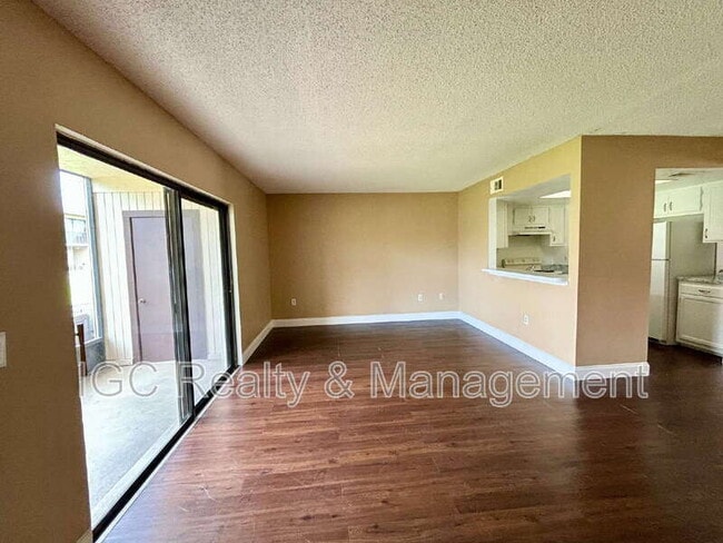 Building Photo - 1040 Ellen Ct