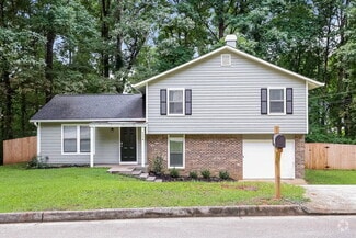 Building Photo - 4578 Old Lake Dr