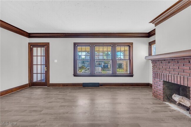 Building Photo - 18751 Monterey Ave