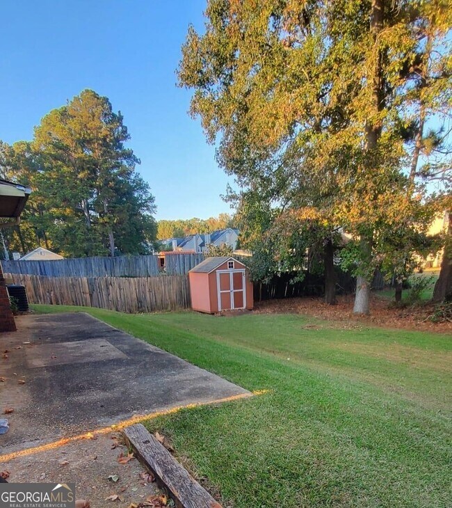Foto del edificio - 11150 Shannon Cir