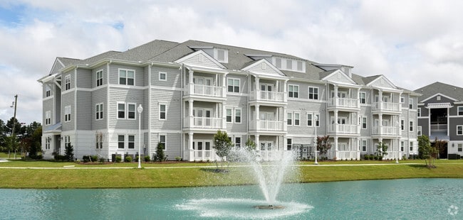 spence crossing apartments reviews