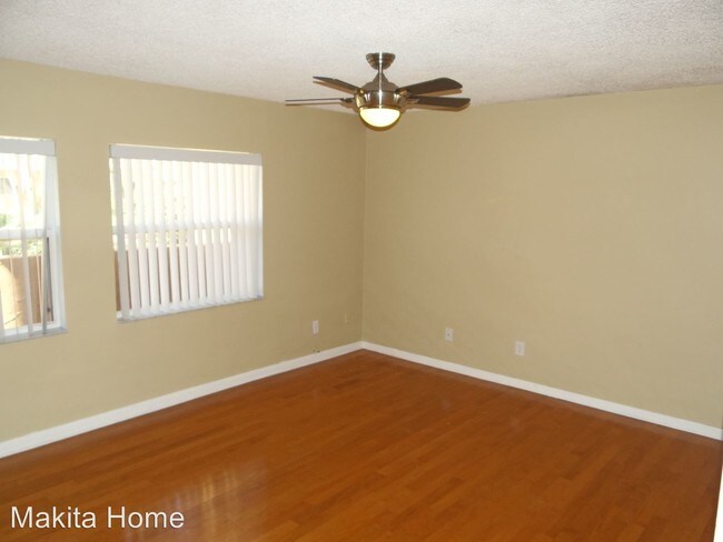 Building Photo - 2 br, 2.5 bath House - 1823 Clearbrooke Dr