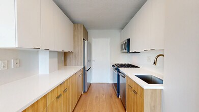 Interior Photo - The Whitmore