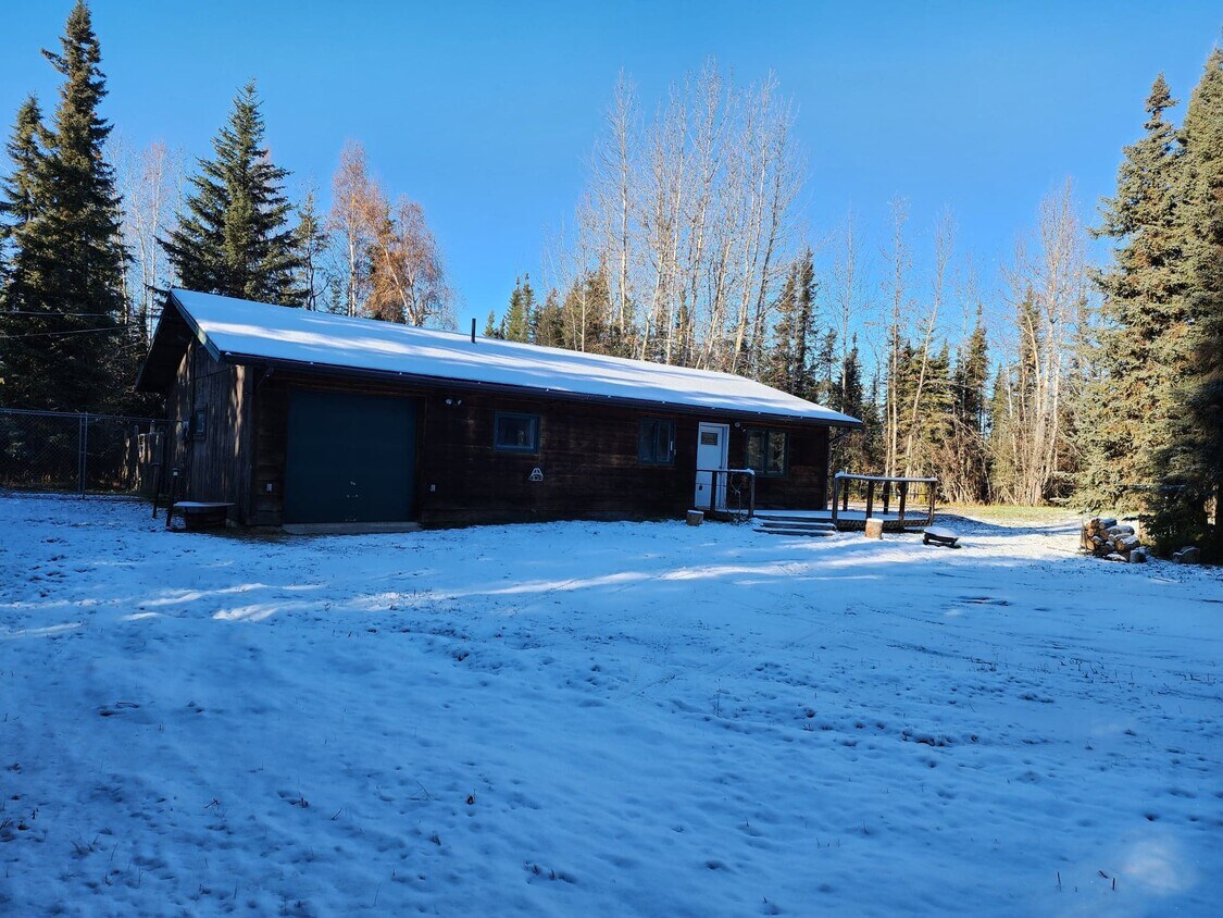 2570 Kalispell Loop, North Pole, AK 99705 House for Rent in North
