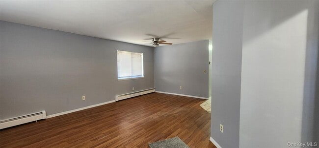 Building Photo - 12 Hart Pl