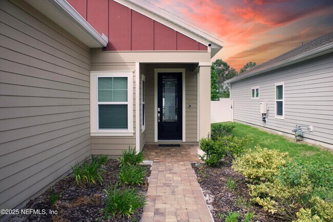 Foto del edificio - 300 Sweet Oak Wy
