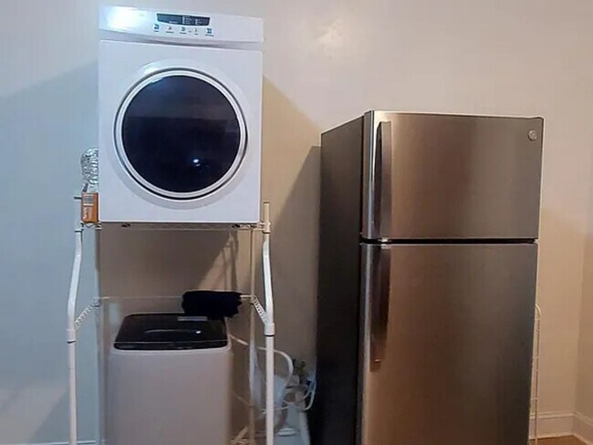 Foto del edificio - 3114 N Taylor St