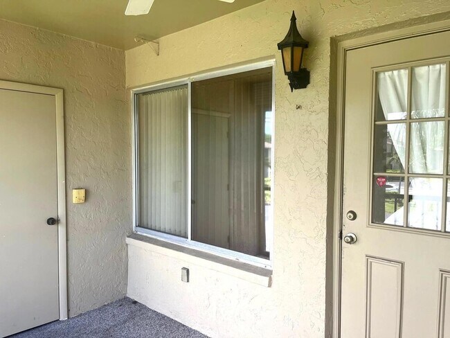 Foto del edificio - 531 Shady Pine Way