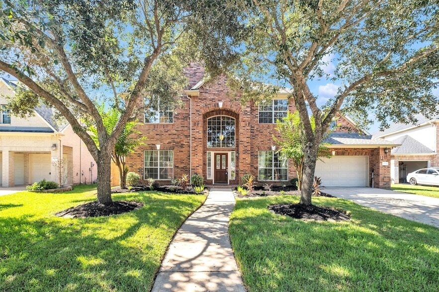 Foto principal - 5303 Riverstone Crossing Dr