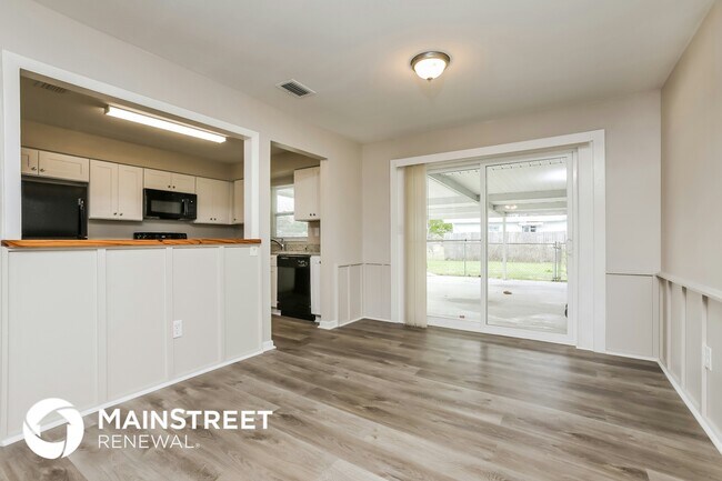 Foto del edificio - 500 Fern Ave