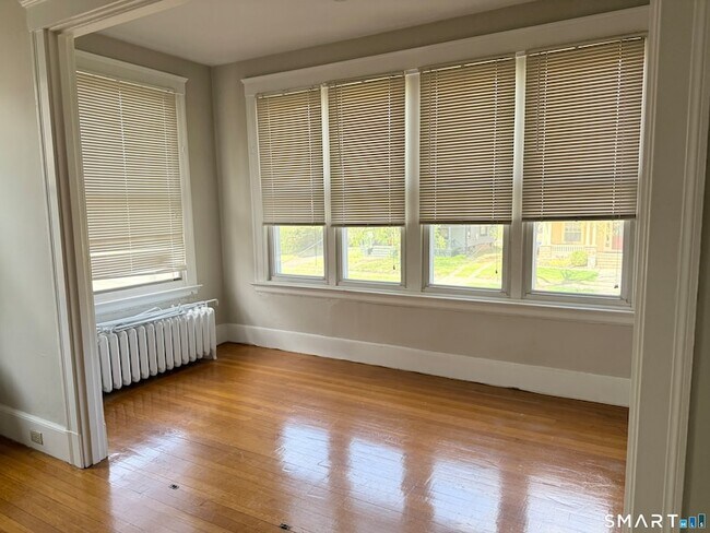 Foto del edificio - 804 Edgewood Ave