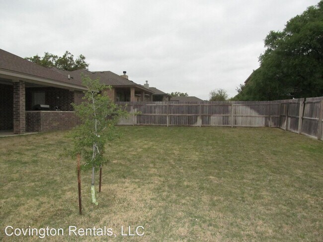 Foto del edificio - 3 br, 3 bath House - 2118 Yturria