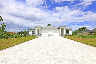 Building Photo - 929 Eisenhower Blvd