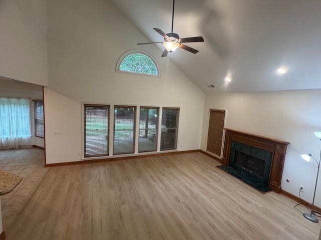 Building Photo - 6725 Torrey Pine Cir