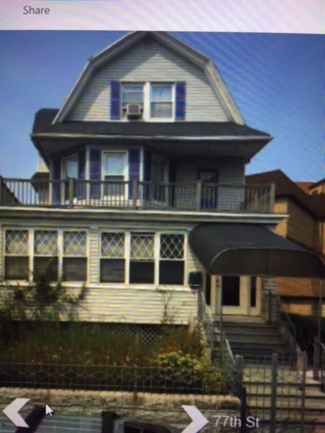 Building Photo - 41-08-4177 77th St