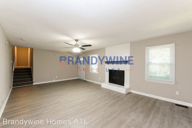 Building Photo - 4 br, 3 bath House - 100 Crawford Circle