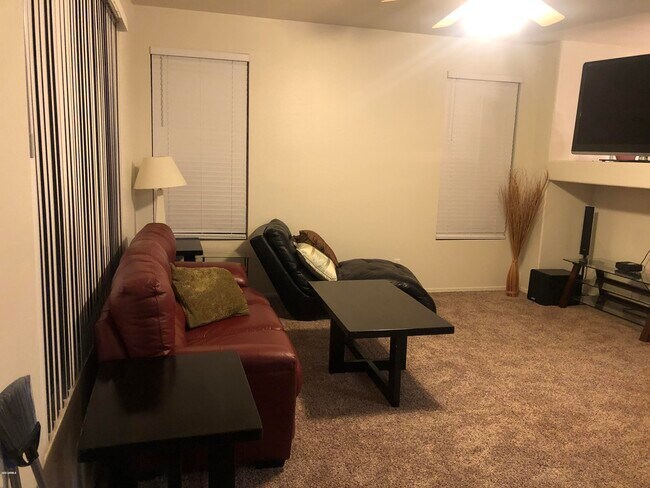 Foto del edificio - 14844 N 148th Ln