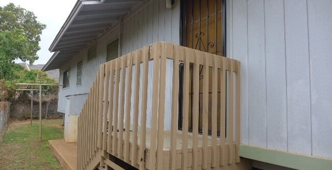 Foto del edificio - Three Bedroom Home