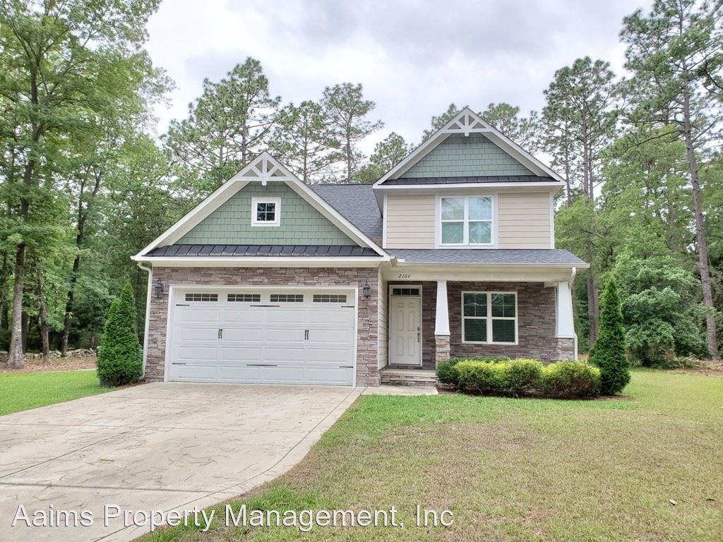 4 br, 2.5 bath House 2106 Pinewood Terrace House Rental in