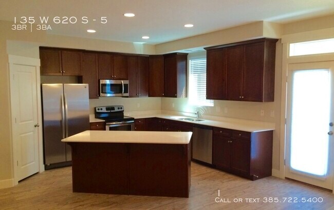 Foto del edificio - 135 W 620 S