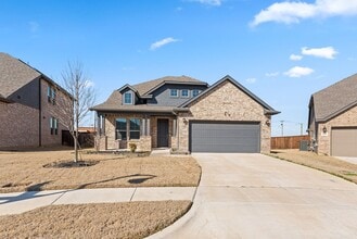 Building Photo - 4769 Tanglewood Dr