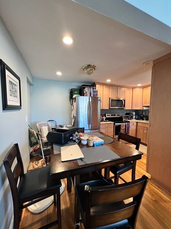 Foto del edificio - 63 Bynner St